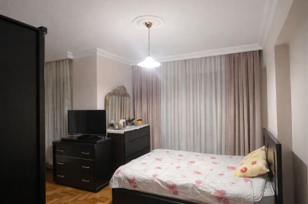 Ümraniye Namık Kemal'de 3+1 Satılık Daire