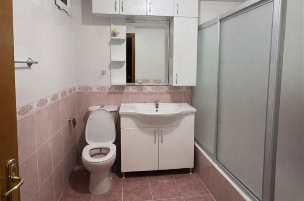 Ümraniye Namık Kemal'de 3+1 Satılık Daire