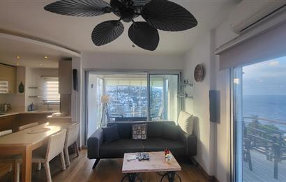 Yalıkavak Geriş'de Deniz Manzaralı Havuzlu 2+1 Yıllık Kiralık Daire