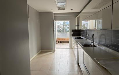 ÇINARPARK SİTESİ E-5 YAKIN 3+1 GENİŞ TERASLI SATILIK