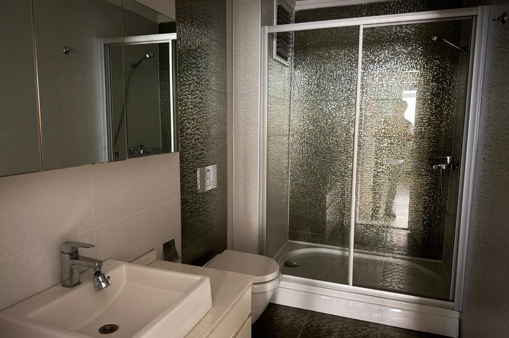 ÇINARPARK SİTESİ E-5 YAKIN 3+1 GENİŞ TERASLI SATILIK