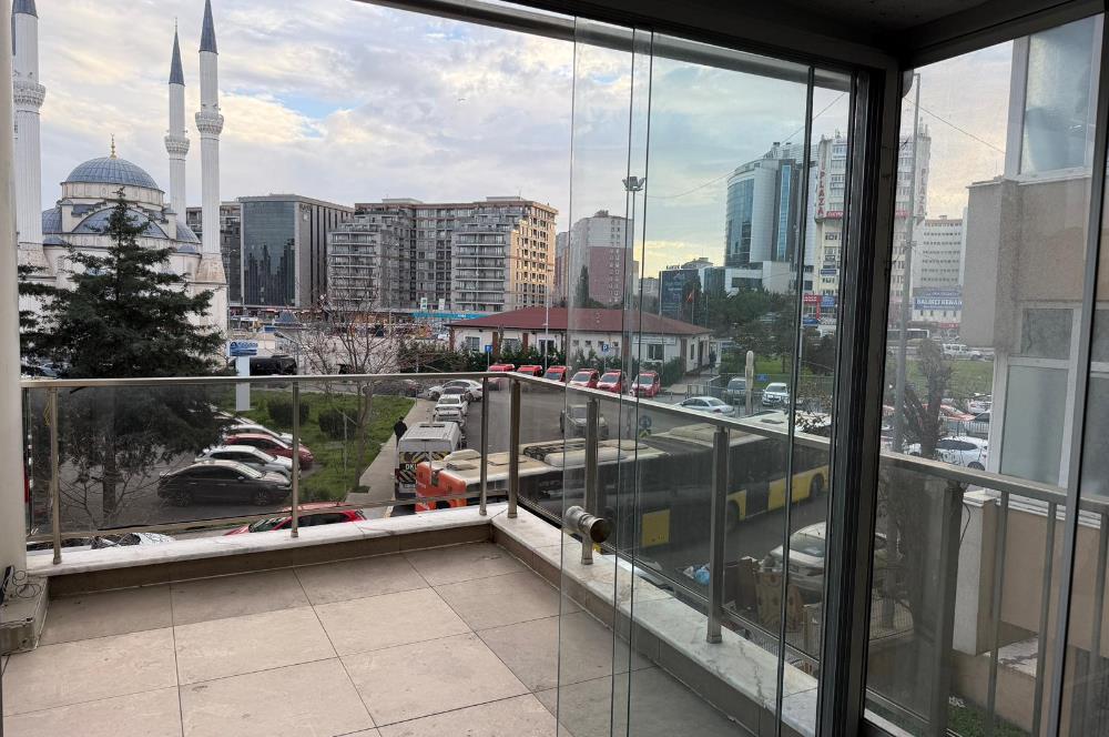 ÇINARPARK SİTESİ E-5 YAKIN 3+1 GENİŞ TERASLI SATILIK