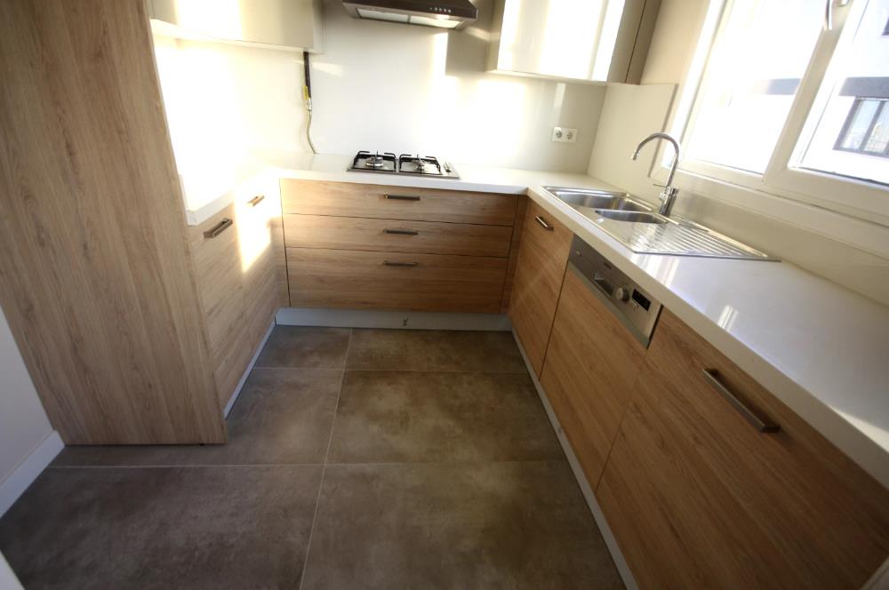 GÖZTEPEDE DENİZ MANZARALI 3+1 KİRALIK DAİRE