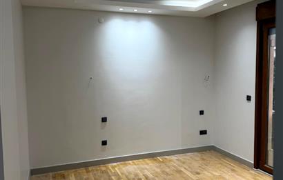 Metro & Metrobüs 7 DK Newcity 1.Etap 3+1 Özel Dekorasyonlu