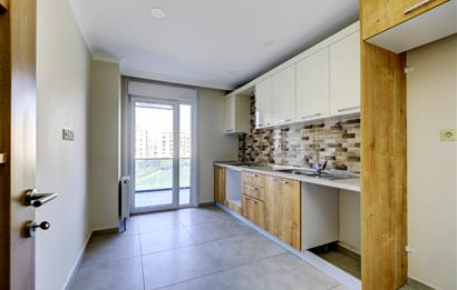 NEWCİTY 2.ETAPTA METRO VE METROBÜSE YAKIN SATILIK DAİRE