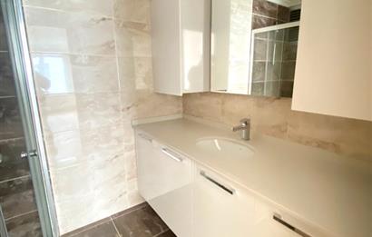 NEWCİTY 2.ETAPTA METRO VE METROBÜSE YAKIN SATILIK DAİRE