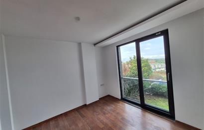 Uskumruköy Lotus Life'ta Havuz Cepheli Bahçe Dubleks