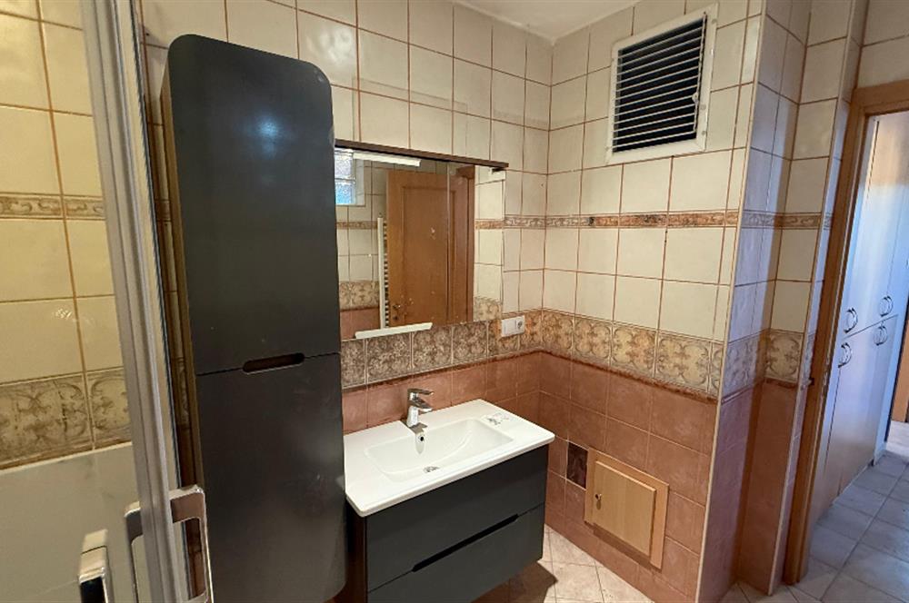 Baltalimanın'da Sahile Yürüme Mesafesinde 2+1 Kiralık Daire