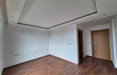 Uskumruköy Lotus Life'ta Havuz Cepheli Bahçe Dubleks