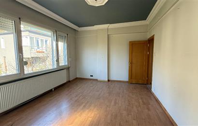 Baltalimanın'da Sahile Yürüme Mesafesinde 2+1 Kiralık Daire