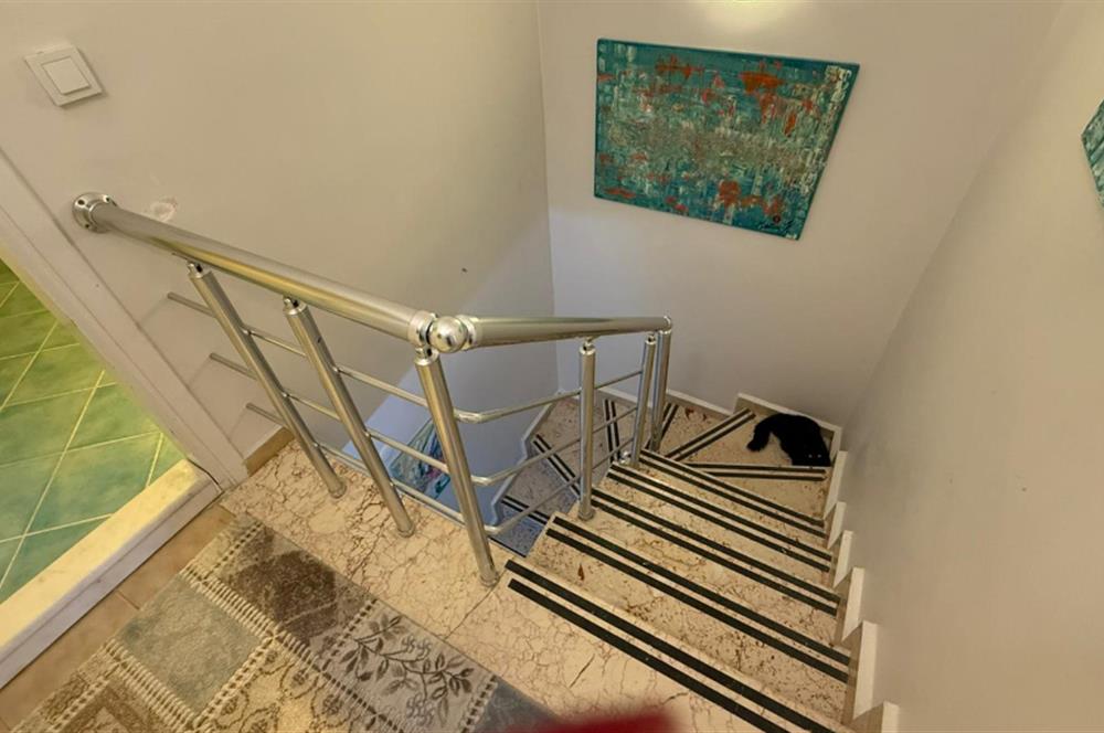 ACARLAR SİTESİNDE ÖNÜ AÇIK KONUMDA SATILIK ÇATI DUBLEKS