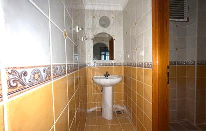 C21 Bal'dan Paşaalanı Mah.'de Merkezi Konumda Kiralık 3+1 Daire