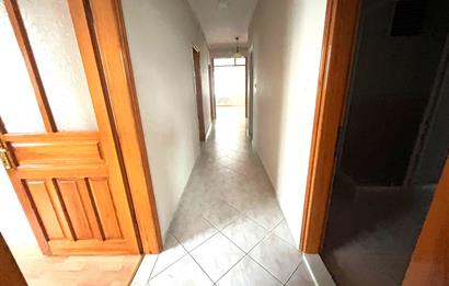 C21 Bal'dan Paşaalanı Mah.'de Merkezi Konumda Kiralık 3+1 Daire