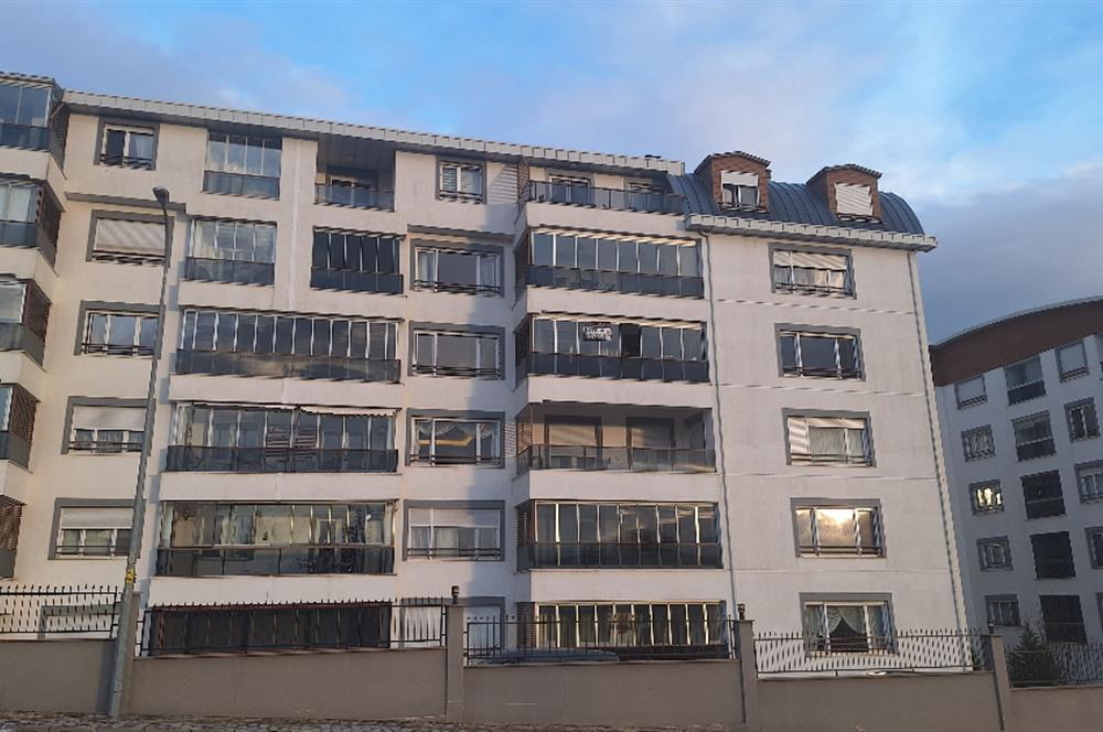 CENTURY 21 VİZYON'DAN TERRACE PARK SİTESİNDE 2+1 LÜKS KİRALIK DAİRE