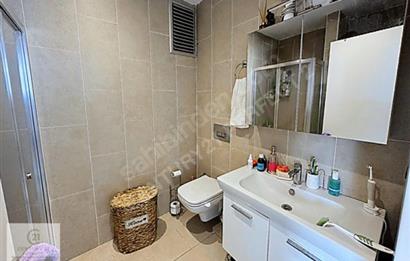 Merkezi konumda balkonlu 2+1 kullanışlı daire