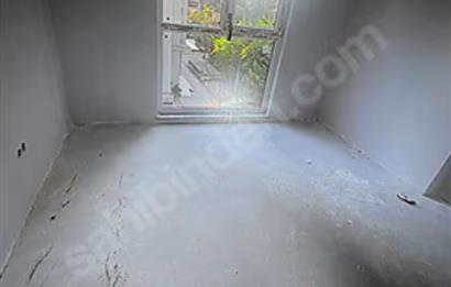 ERENKÖY DE MARMARAY VE ULAŞIMA ÇOK YAKIN 4+1 DUBLEX