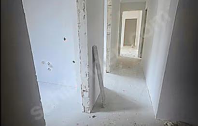 ERENKÖY DE MARMARAY VE ULAŞIMA ÇOK YAKIN 4+1 DUBLEX