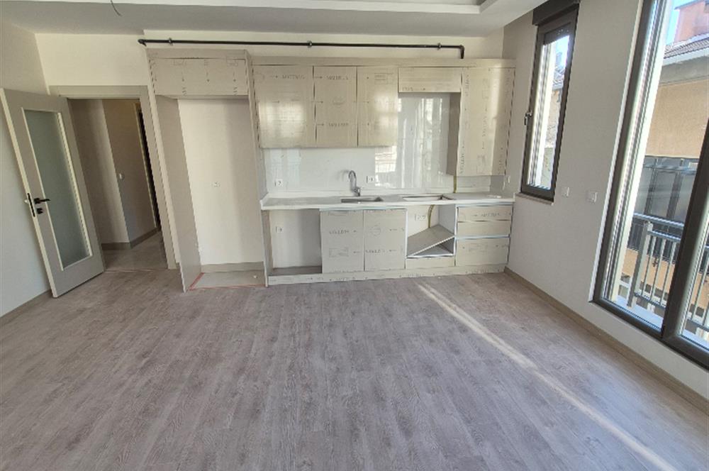 Idealtepe Sıfır Bina Balkonlu Kiralık 2+1 