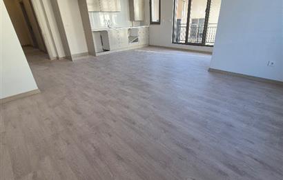 Idealtepe Sıfır Bina Balkonlu Kiralık 2+1 