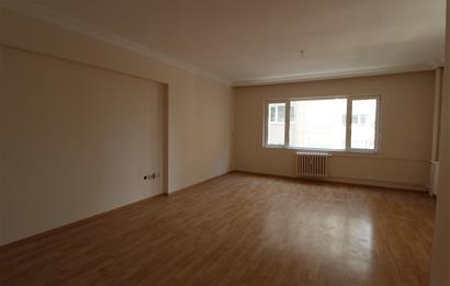 KOŞUYOLUN EN TERCİH EDİLEN ÖZLEM SİTESİNDE BAKIMLI KİRALIK 3+1