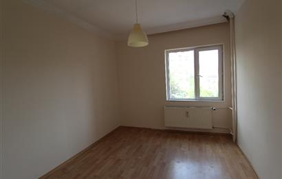 KOŞUYOLUN EN TERCİH EDİLEN ÖZLEM SİTESİNDE BAKIMLI KİRALIK 3+1