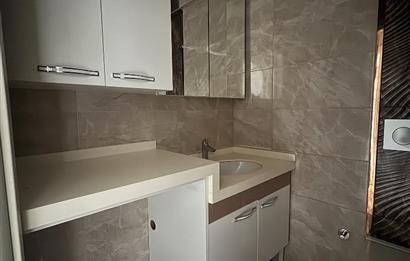 FEYZULLAH CAD. 2+1 YENİ BİNA, ARAKAT DAİRE