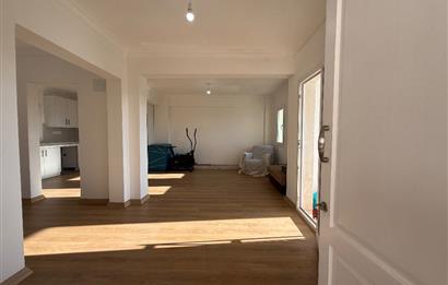 Turgutreis Pazaryeri Yakınında Komple Yenilenmiş Eşyasız Kiralık Deniz Manzaralı 3+1 Dubleks