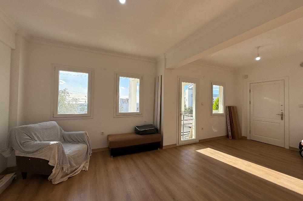 Turgutreis Pazaryeri Yakınında Komple Yenilenmiş Eşyasız Kiralık Deniz Manzaralı 3+1 Dubleks