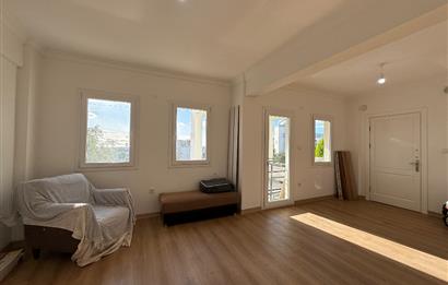 Turgutreis Pazaryeri Yakınında Komple Yenilenmiş Eşyasız Kiralık Deniz Manzaralı 3+1 Dubleks