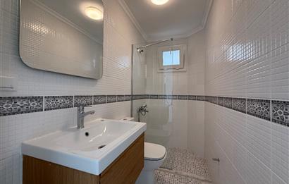 Turgutreis Pazaryeri Yakınında Komple Yenilenmiş Eşyasız Kiralık Deniz Manzaralı 3+1 Dubleks