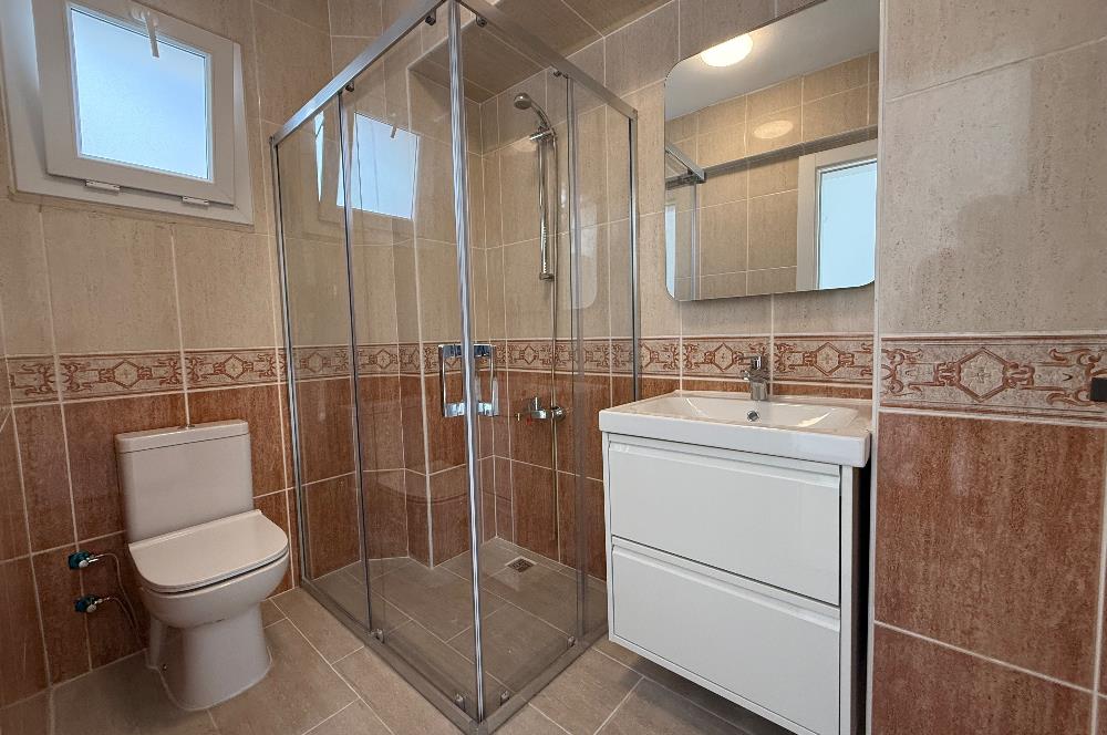 Turgutreis Pazaryeri Yakınında Komple Yenilenmiş Eşyasız Kiralık Deniz Manzaralı 3+1 Dubleks