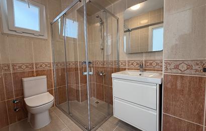 Turgutreis Pazaryeri Yakınında Komple Yenilenmiş Eşyasız Kiralık Deniz Manzaralı 3+1 Dubleks