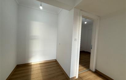 Turgutreis Pazaryeri Yakınında Komple Yenilenmiş Eşyasız Kiralık Deniz Manzaralı 3+1 Dubleks