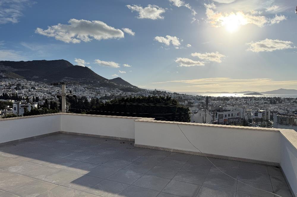 Turgutreis Pazaryeri Yakınında Komple Yenilenmiş Eşyasız Kiralık Deniz Manzaralı 3+1 Dubleks