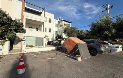 Turgutreis Pazaryeri Yakınında Komple Yenilenmiş Eşyasız Kiralık Deniz Manzaralı 3+1 Dubleks