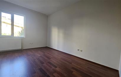 ZEKERİYAKÖY SİTELERDE KİRALIK 2+1 DAİRE