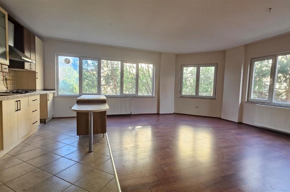 ZEKERİYAKÖY SİTELERDE KİRALIK 2+1 DAİRE