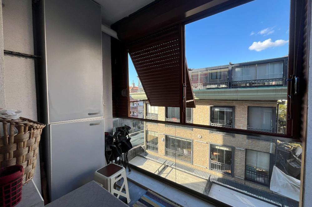 MALTEPE MERKEZDE ARA KAT SATILIK 3+1