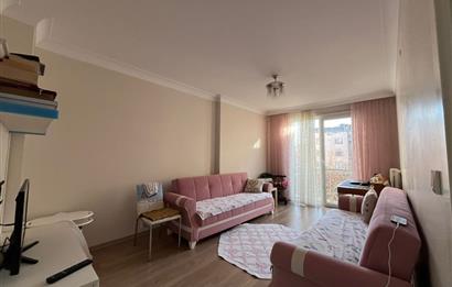 MALTEPE MERKEZDE ARA KAT SATILIK 3+1