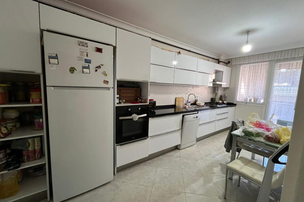 MALTEPE MERKEZDE ARA KAT SATILIK 3+1