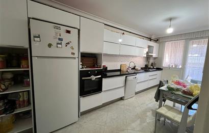 MALTEPE MERKEZDE ARA KAT SATILIK 3+1