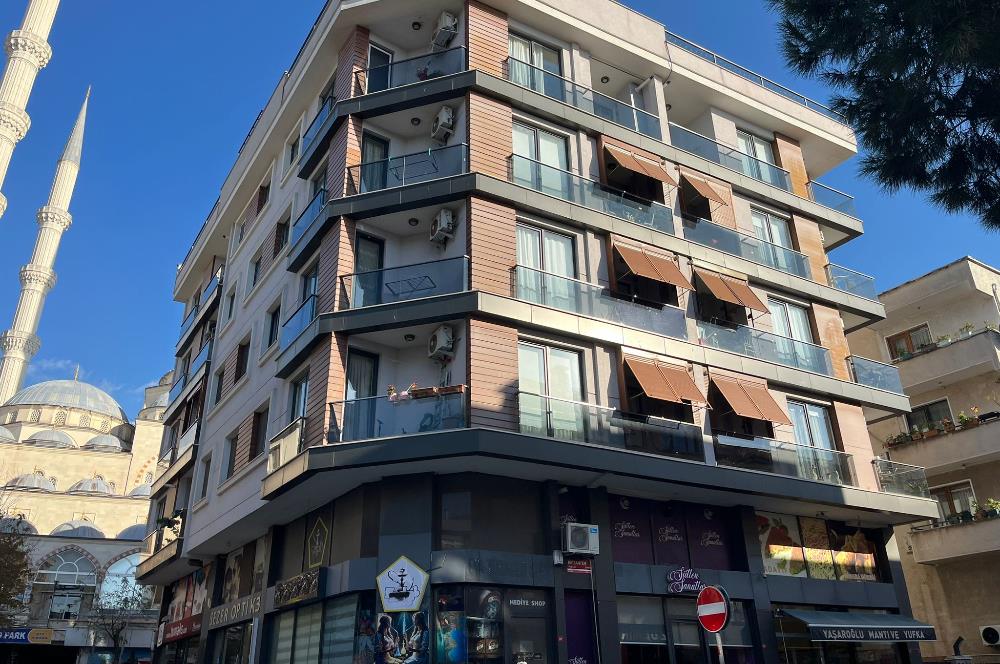 MALTEPE MERKEZDE ARA KAT SATILIK 3+1