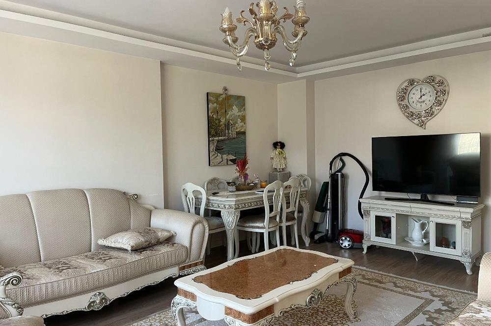 MALTEPE MERKEZDE ARA KAT SATILIK 3+1