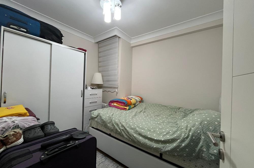 MALTEPE MERKEZDE ARA KAT SATILIK 3+1