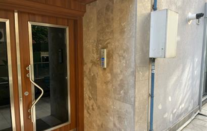 MALTEPE MERKEZDE ARA KAT SATILIK 3+1