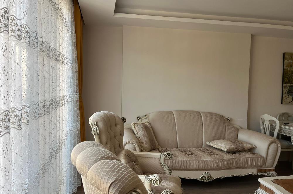 MALTEPE MERKEZDE ARA KAT SATILIK 3+1