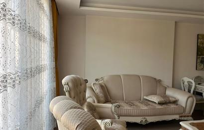 MALTEPE MERKEZDE ARA KAT SATILIK 3+1