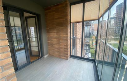 SİNPAŞ FİNANS ŞEHİR PALAS ETABI' NDA 4+1 KİRALIK DAİRE