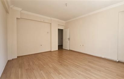 CENTURY21 'DEN BAHÇELİEVLER MAH MUHTEŞEM KONUM FIRSAT DAİRE