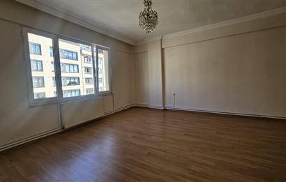 CENTURY21 'DEN BAHÇELİEVLER MAH MUHTEŞEM KONUM FIRSAT DAİRE